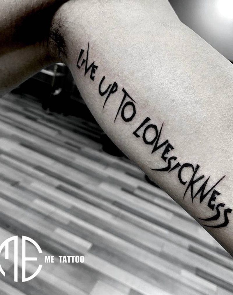 随笔小字母纹身图片_手臂纹身图案