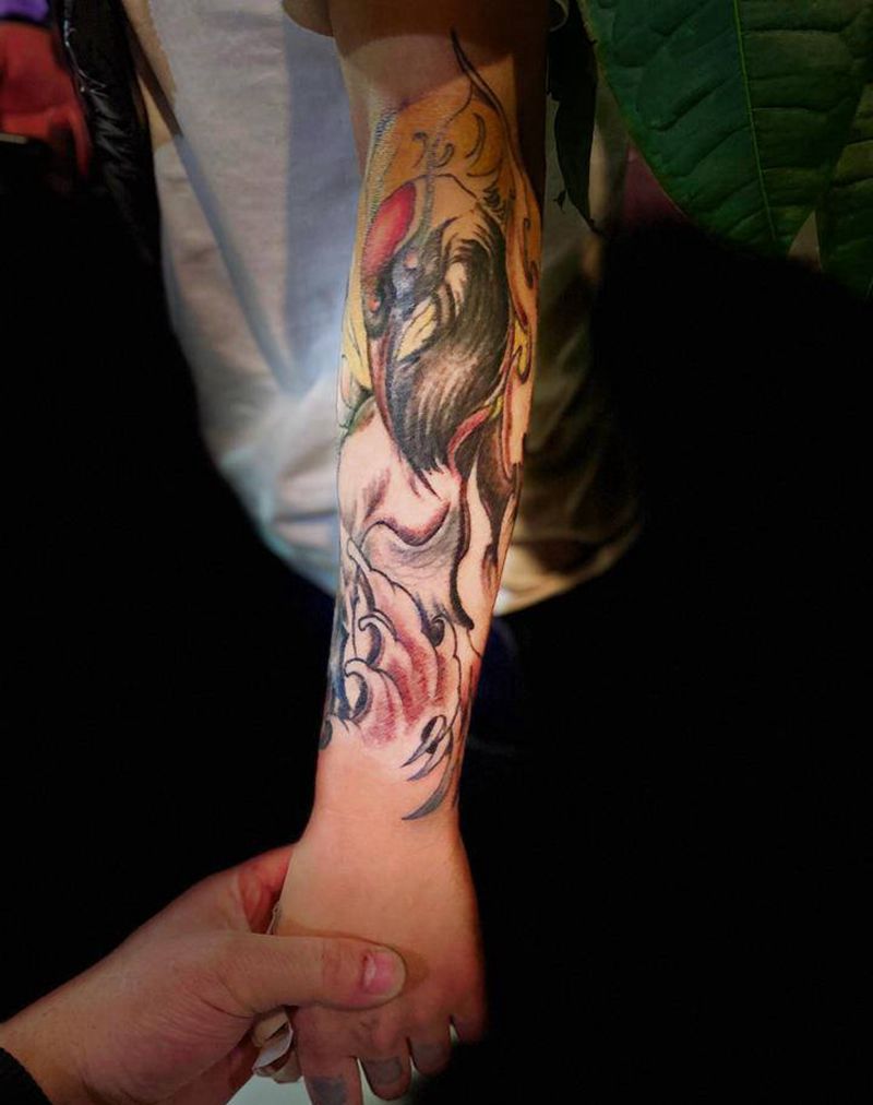 鹤纹身图片_手臂新传统纹身图案