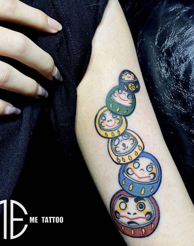 达摩蛋纹身图片_手臂纹身图案