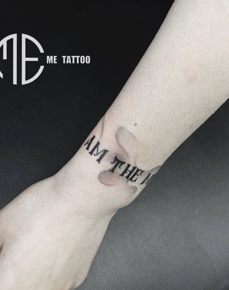 字母遮疤纹身图片_手臂纹身图案