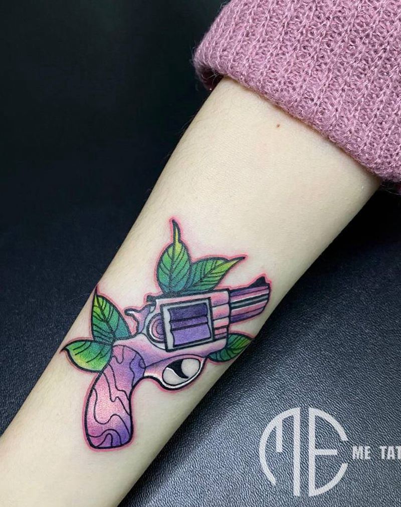 school左轮纹身图片_手臂纹身图案