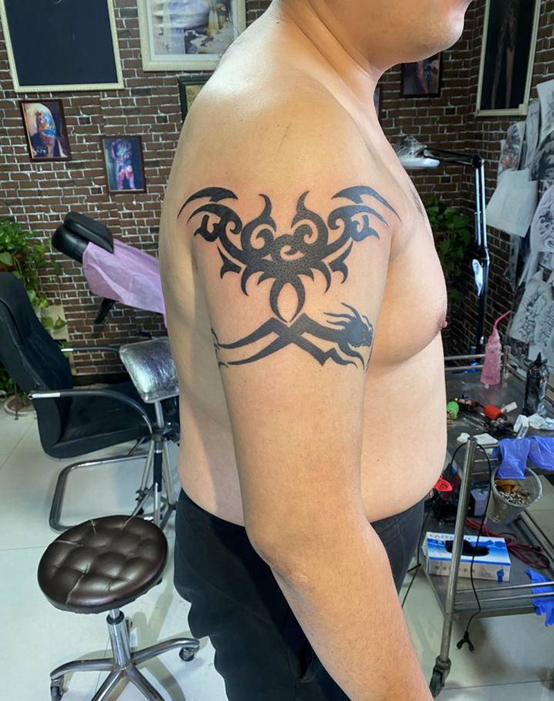 图腾纹身图片_肩部图腾纹身图案