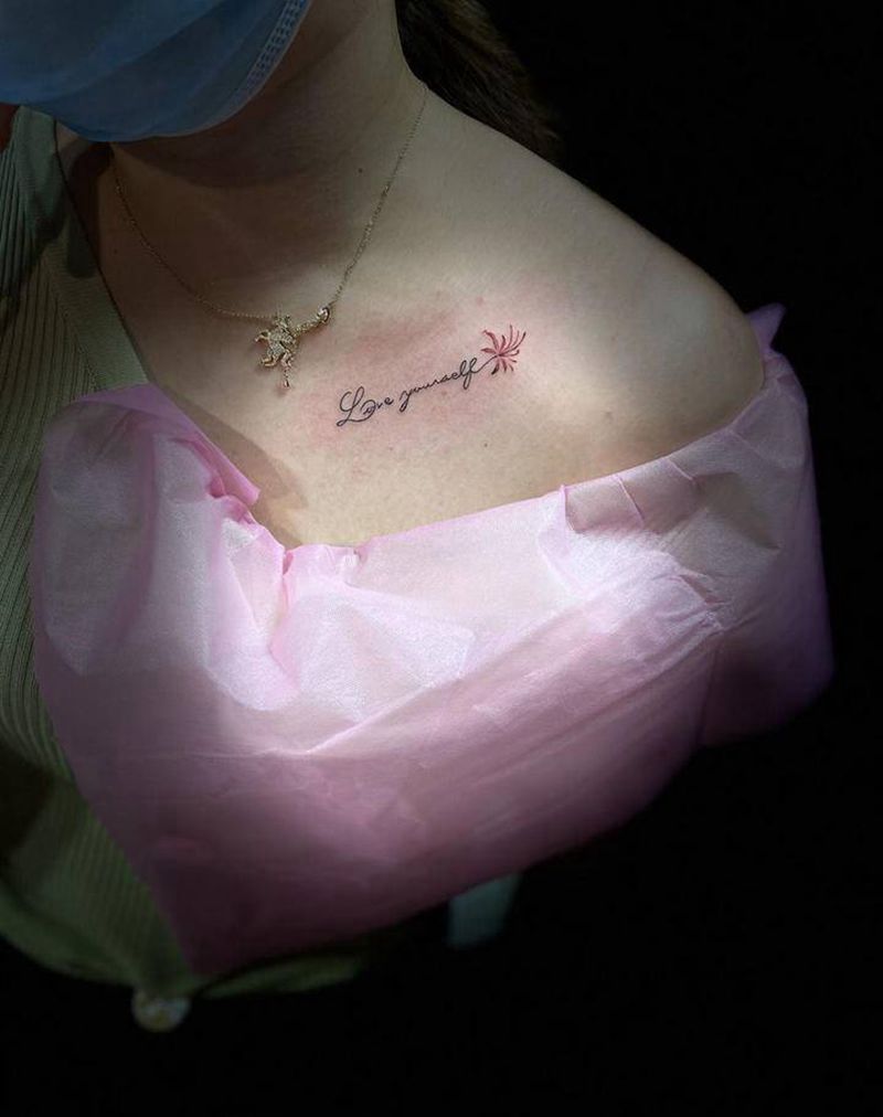 字母纹身图片_胸部花体字水彩纹身图案