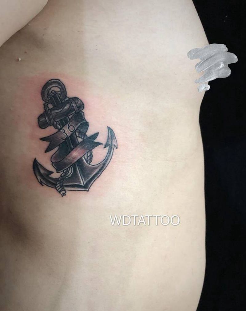 船锚纹身图片_腹部Old School欧美写实纹身图案