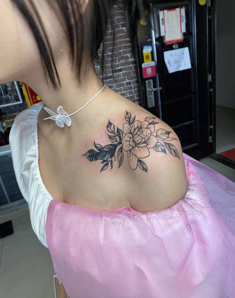 素花遮盖纹身图片_胸部肩部点刺纹身图案