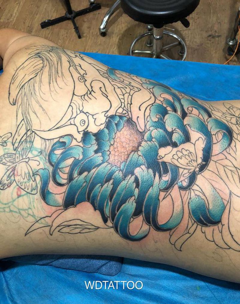 般若菊花纹身图片_背部老传统新传统纹身图案