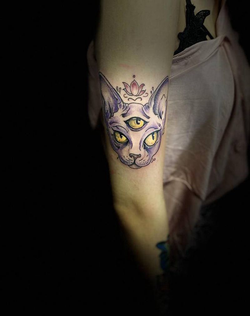 美女纹身图片_手臂New School纹身图案