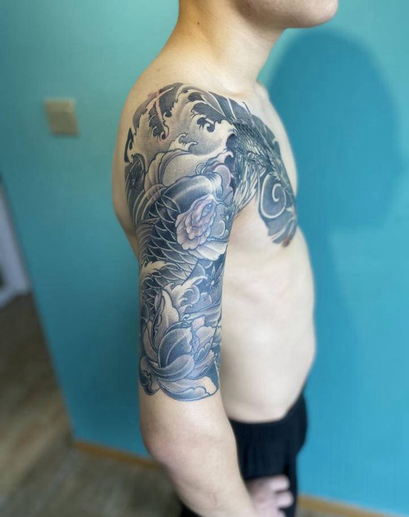 半胛纹身图片_手臂腹部新传统纹身图案