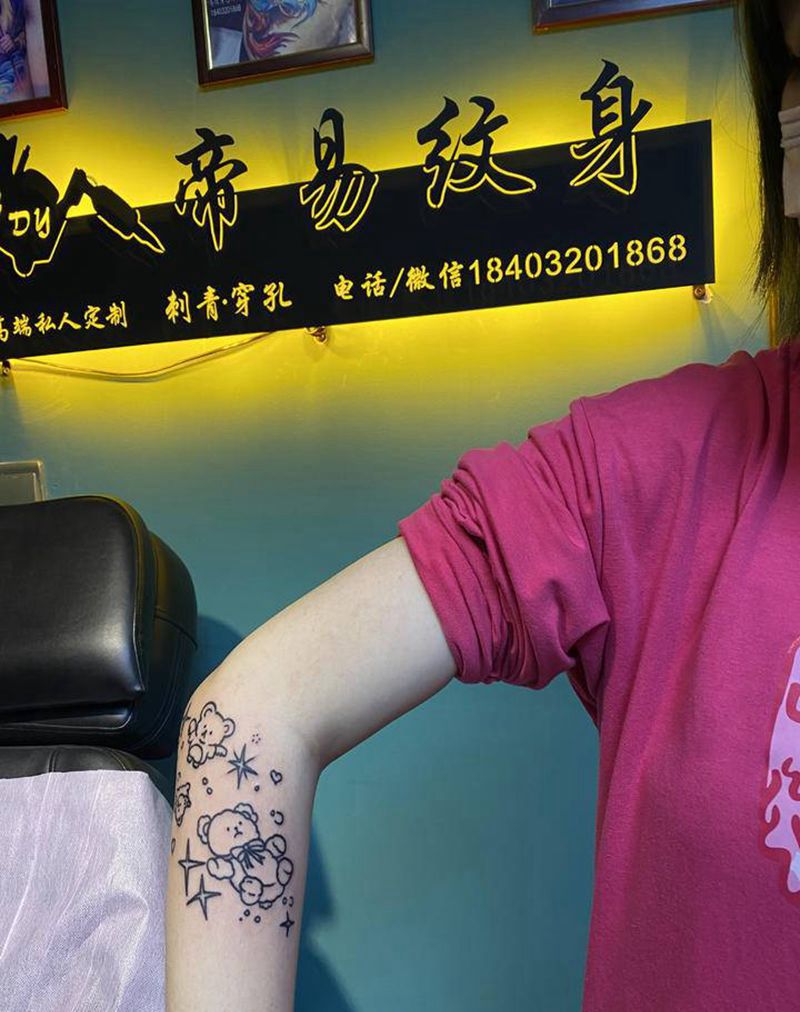 线条纹身图片_手臂New School纹身图案