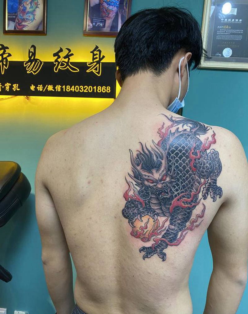 老麒麟纹身图片_肩部新传统纹身图案