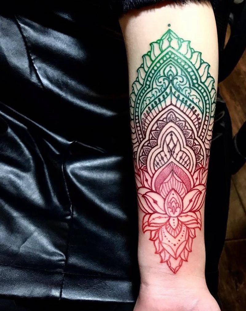 红配绿纹身图片