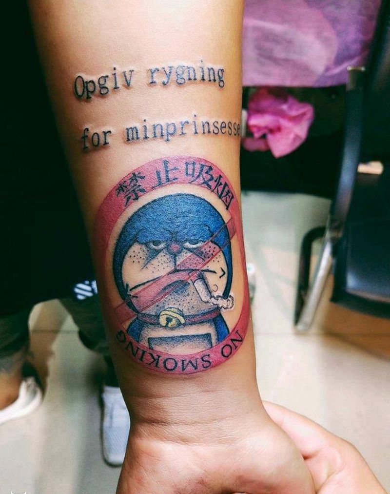 吸烟有害健康纹身图片_手臂New School纹身图案