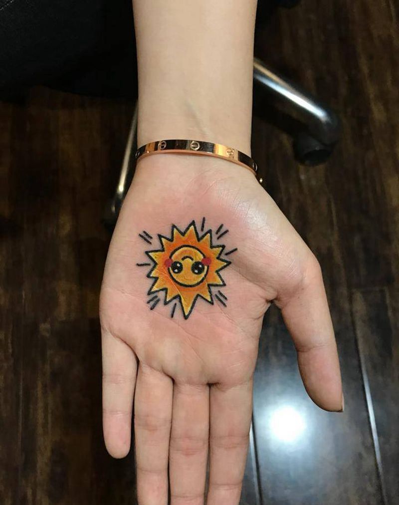 小太阳纹身图片