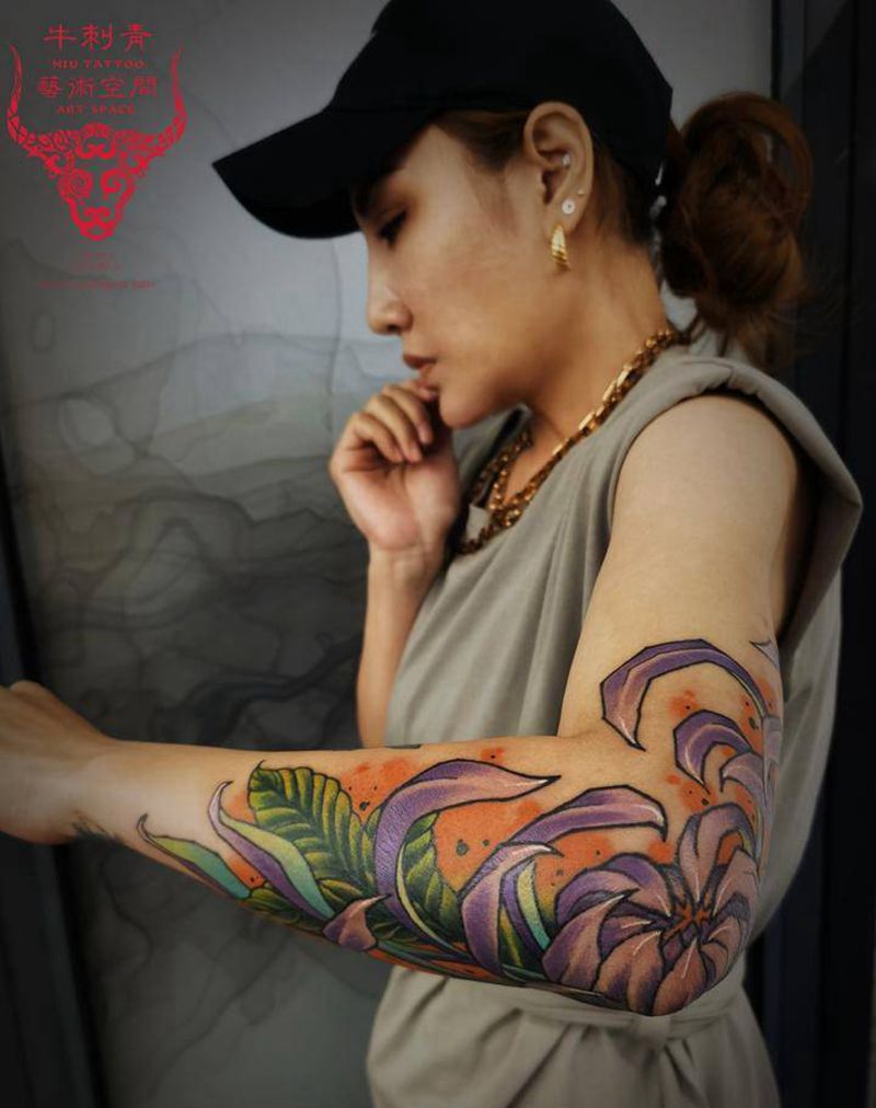 菊花纹身图片_手臂New School纹身图案