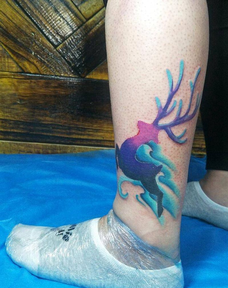 遮盖纹身图片_脚部麋鹿纹身图案