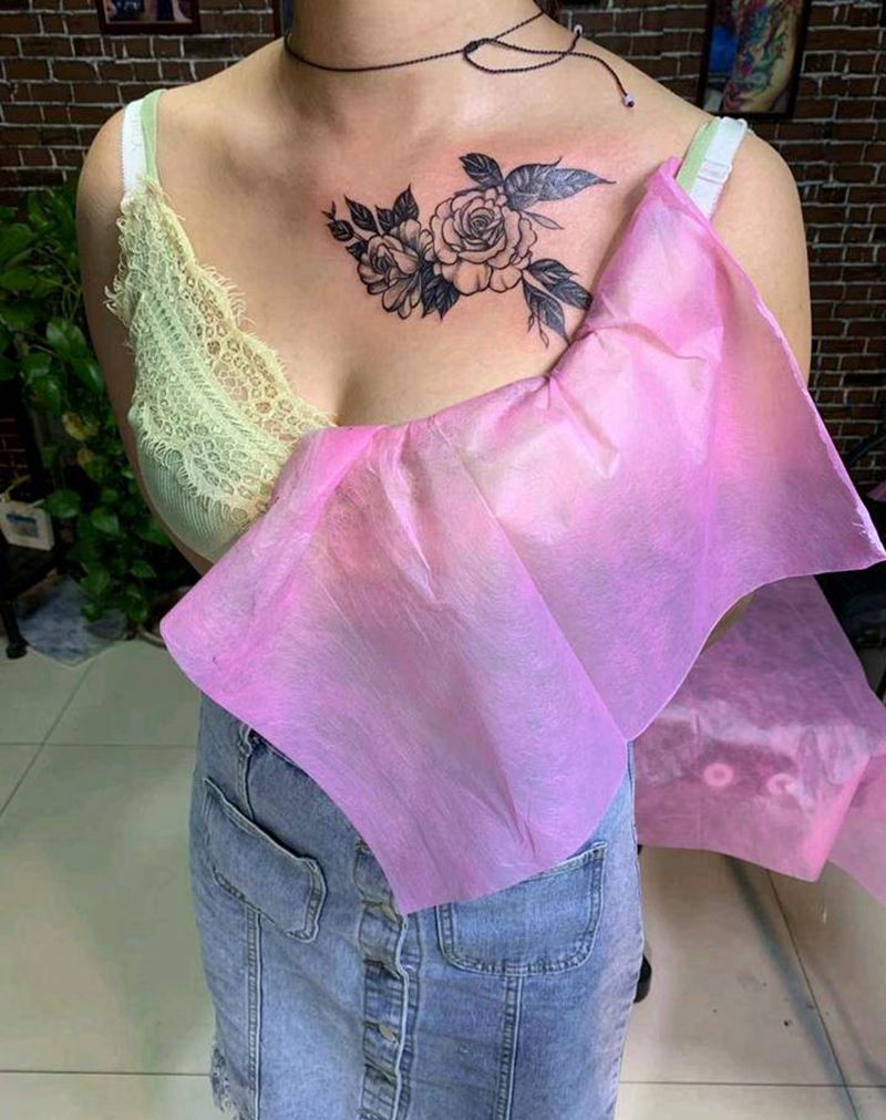 素花遮盖纹身图片_胸部纹身图案