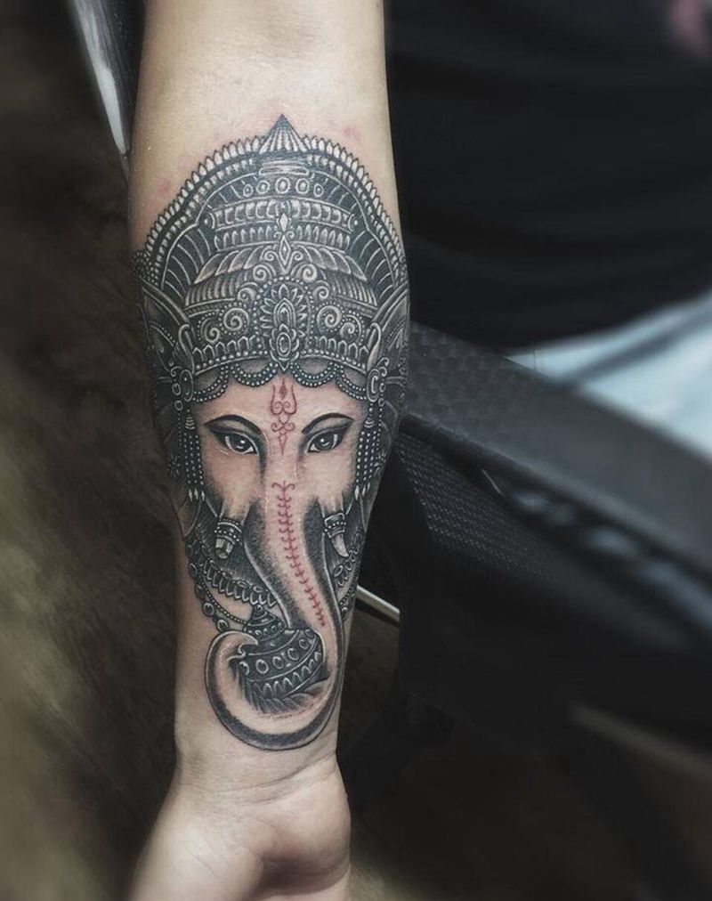 象神纹身图片_传统手臂动物宗教纹身图案