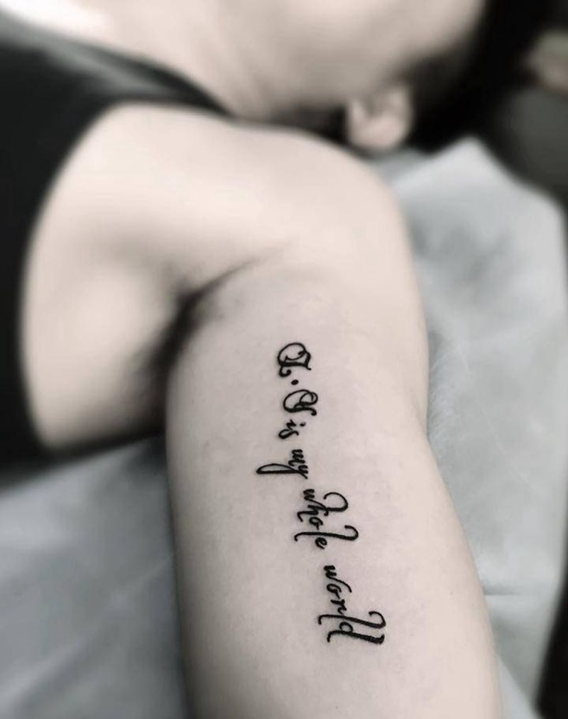 小字母纹身图片