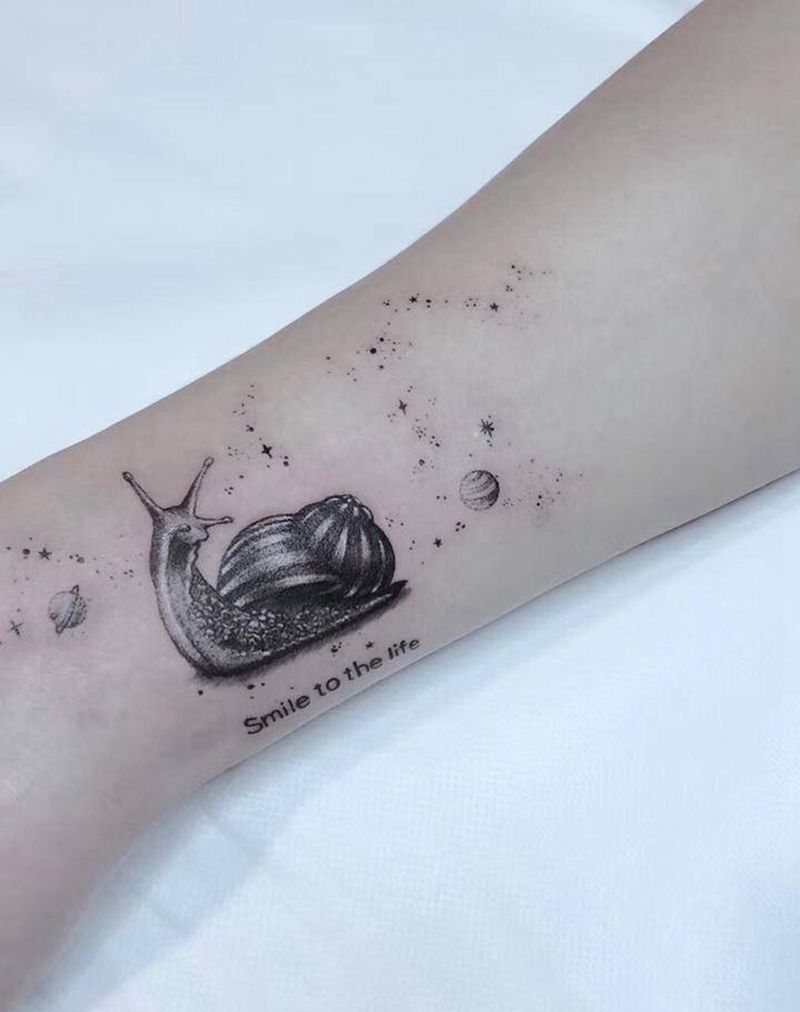 蜗牛纹身图片