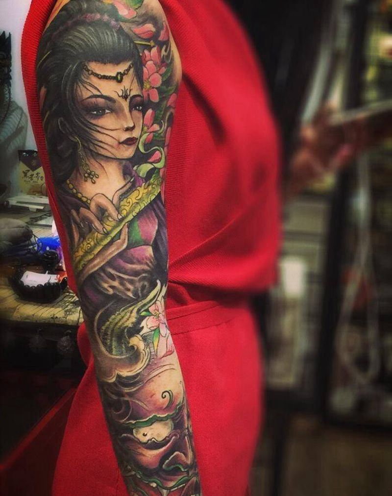 花臂纹身图片_手臂传统纹身图案