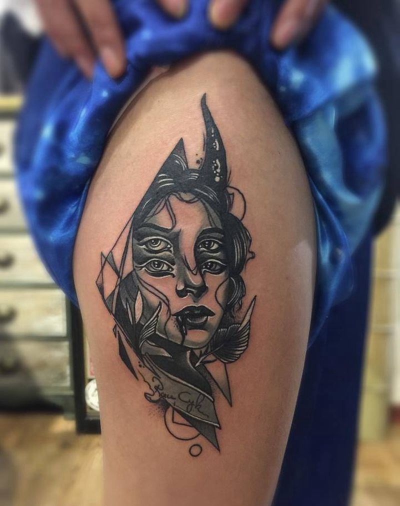 晕吗纹身图片_欧美腿部纹身图案