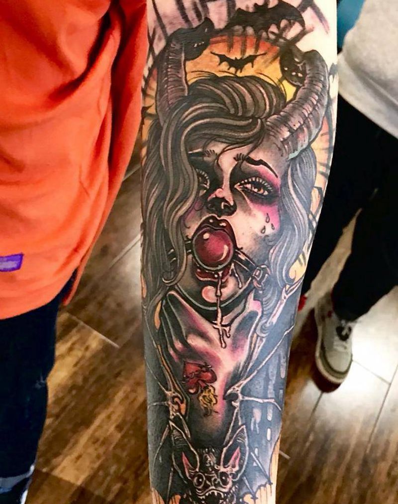 new school纹身图片