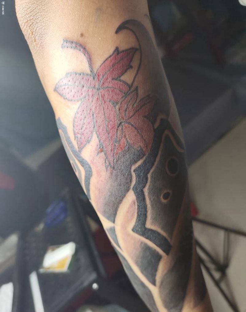 未完成，进行中纹身图片_手臂老传统纹身图案