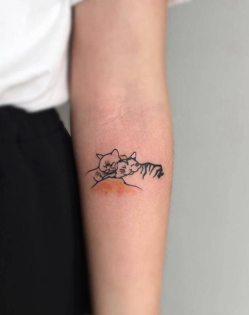 猫猫纹身图片_手臂New School纹身图案