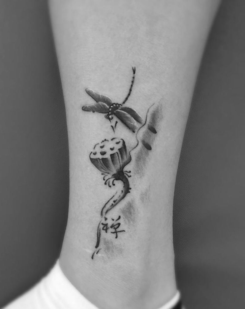 临摹纹身图片_成品腿部清新传统动物植物纹身图案