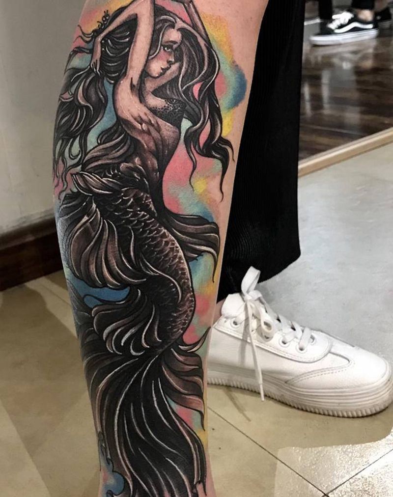 人鱼纹身图片_腿部水彩欧美写实纹身图案