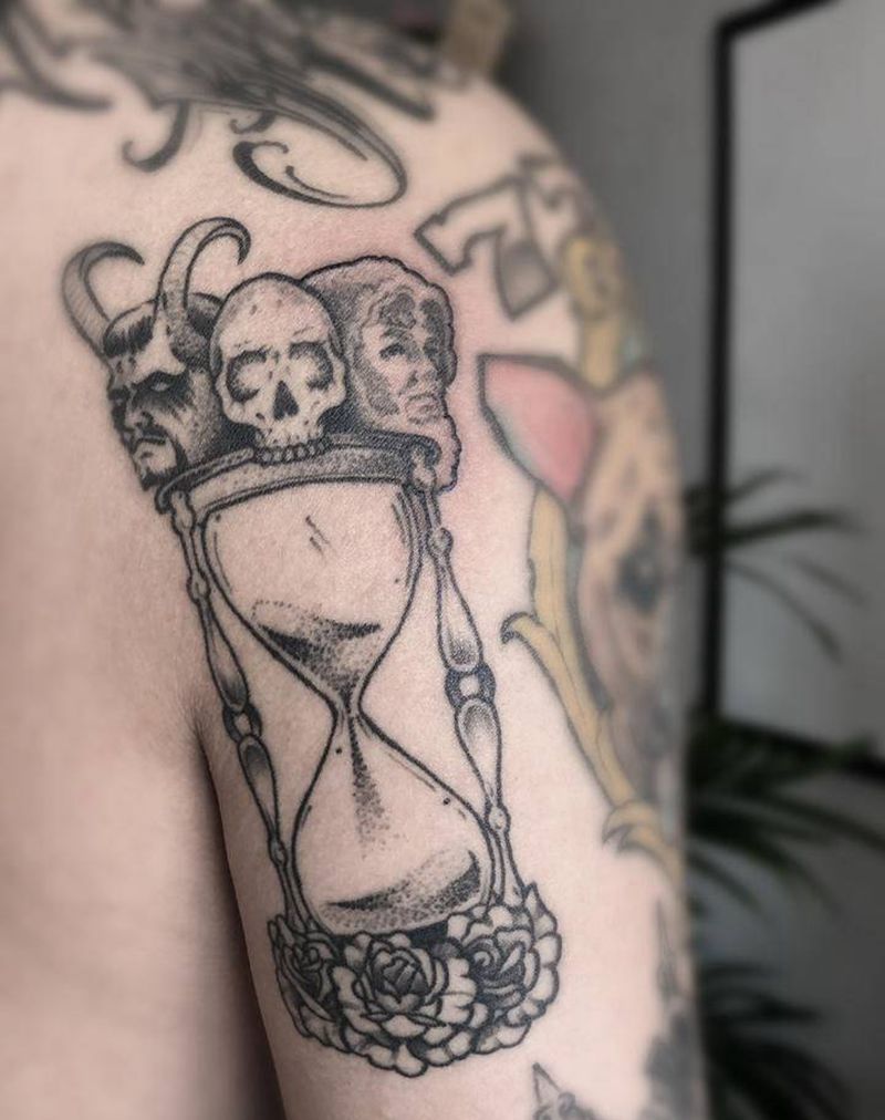 ⏳纹身图片_手臂图腾点刺纹身图案