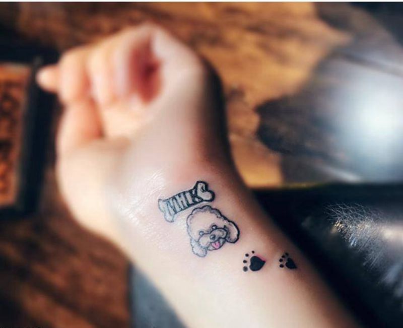 狗纹身图片_手臂水彩纹身图案