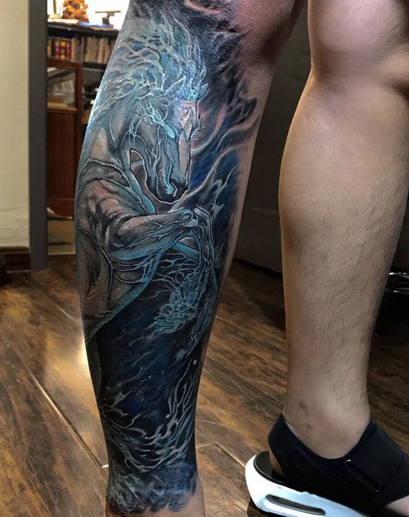 白驹纹身图片_腿部欧美写实水彩纹身图案