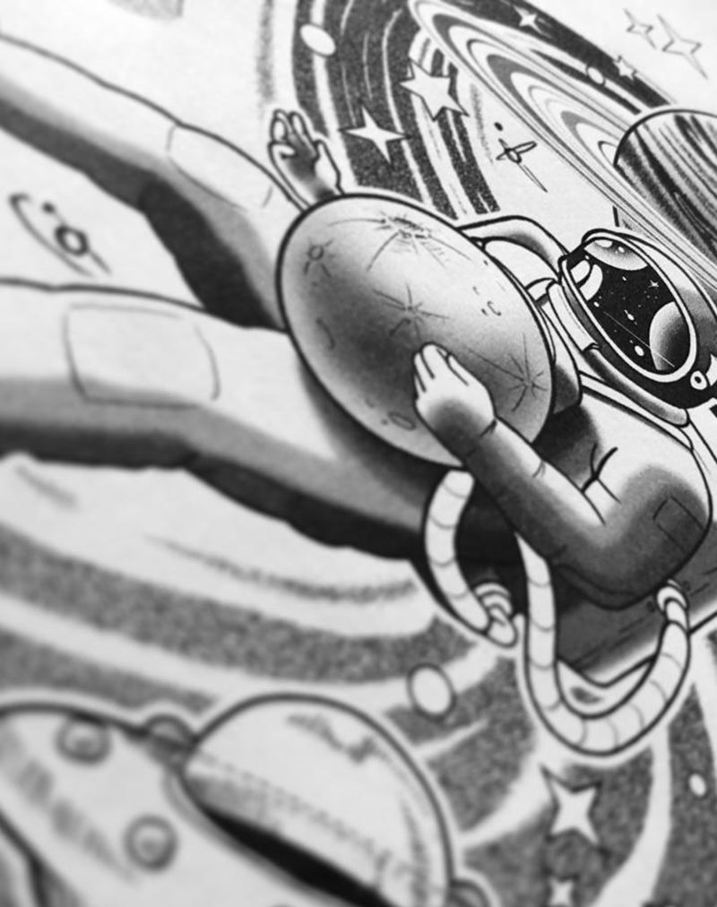 遨游太空纹身图片_手臂腿部New School点刺纹身图案