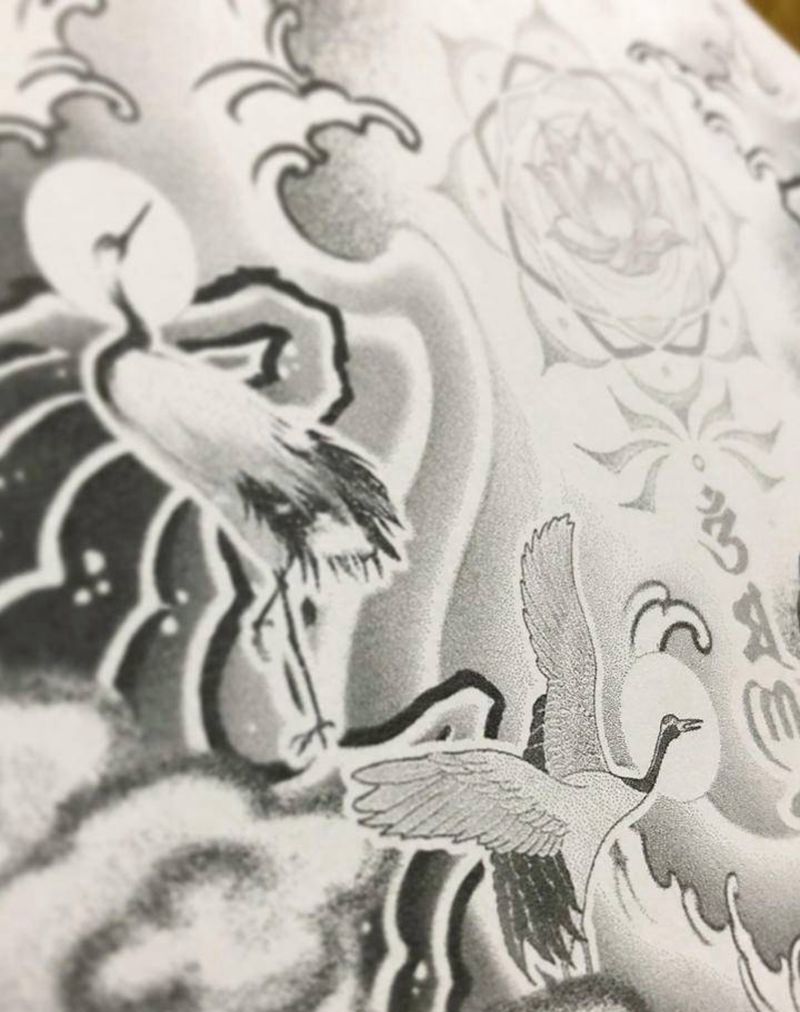 闲云野鹤纹身图片_胸部背部新传统New School纹身图案