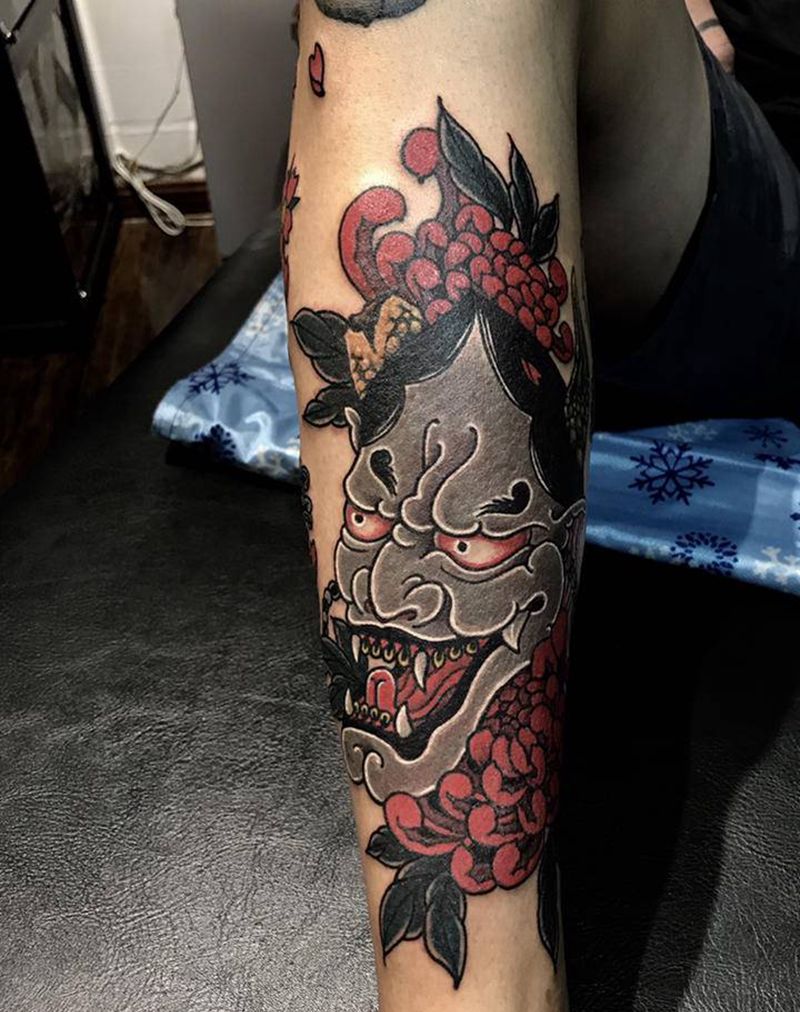 般若纹身图片_腿部老传统纹身图案