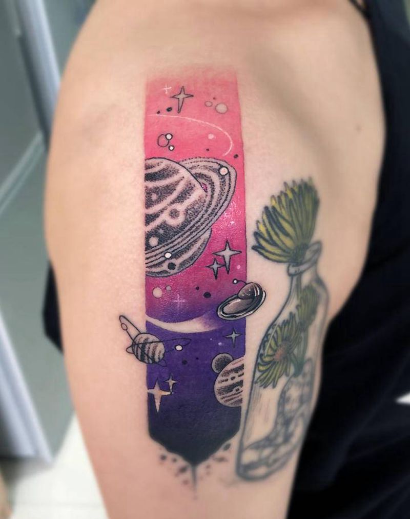 宇宙、UFO纹身图片_肩部New School纹身图案