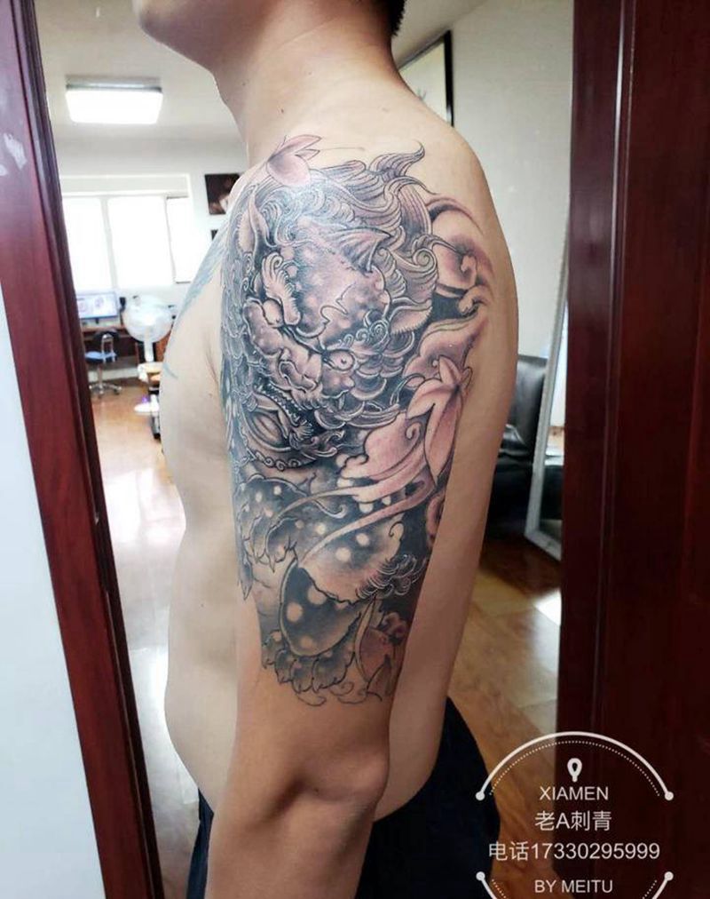 唐狮纹身图片_肩部老传统新传统唐狮纹身图案