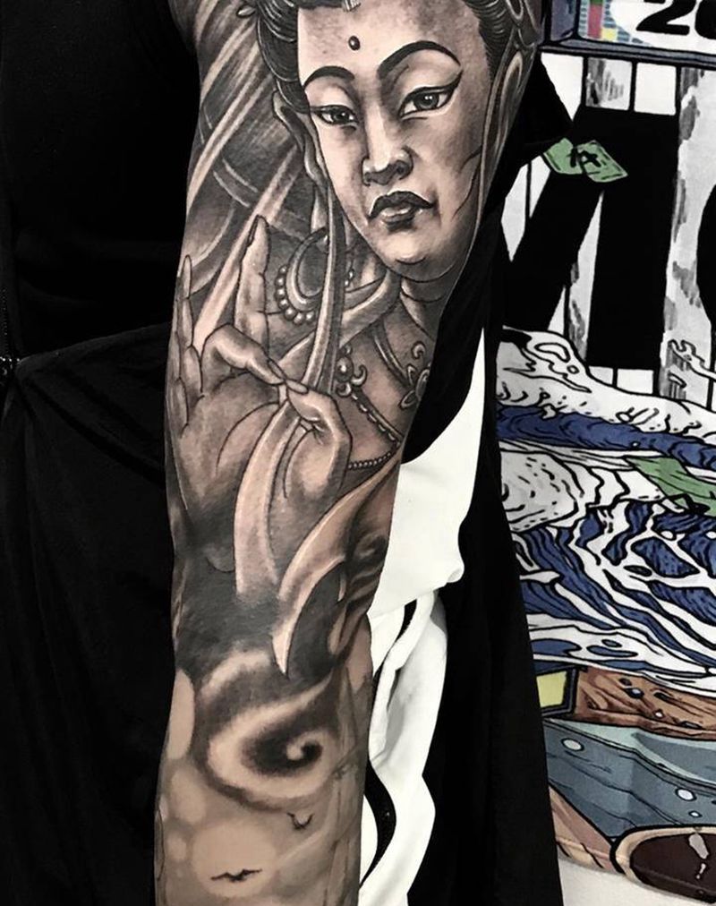 文殊菩萨纹身图片_手臂新传统欧美写实纹身图案