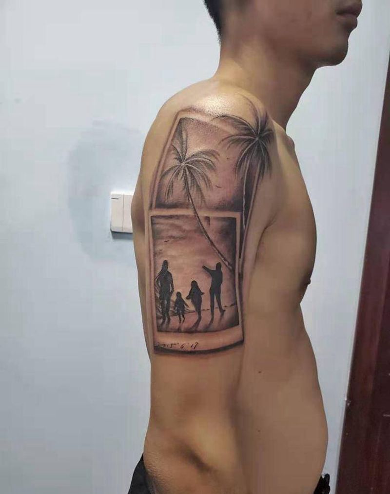 一家四口纹身图片_手臂欧美写实纹身图案