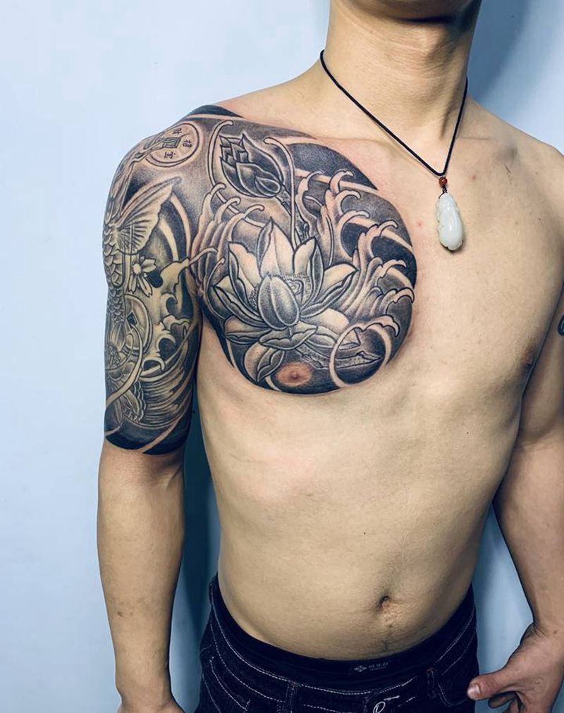 鲤鱼荷花半甲纹身图片_胸部肩部老传统纹身图案