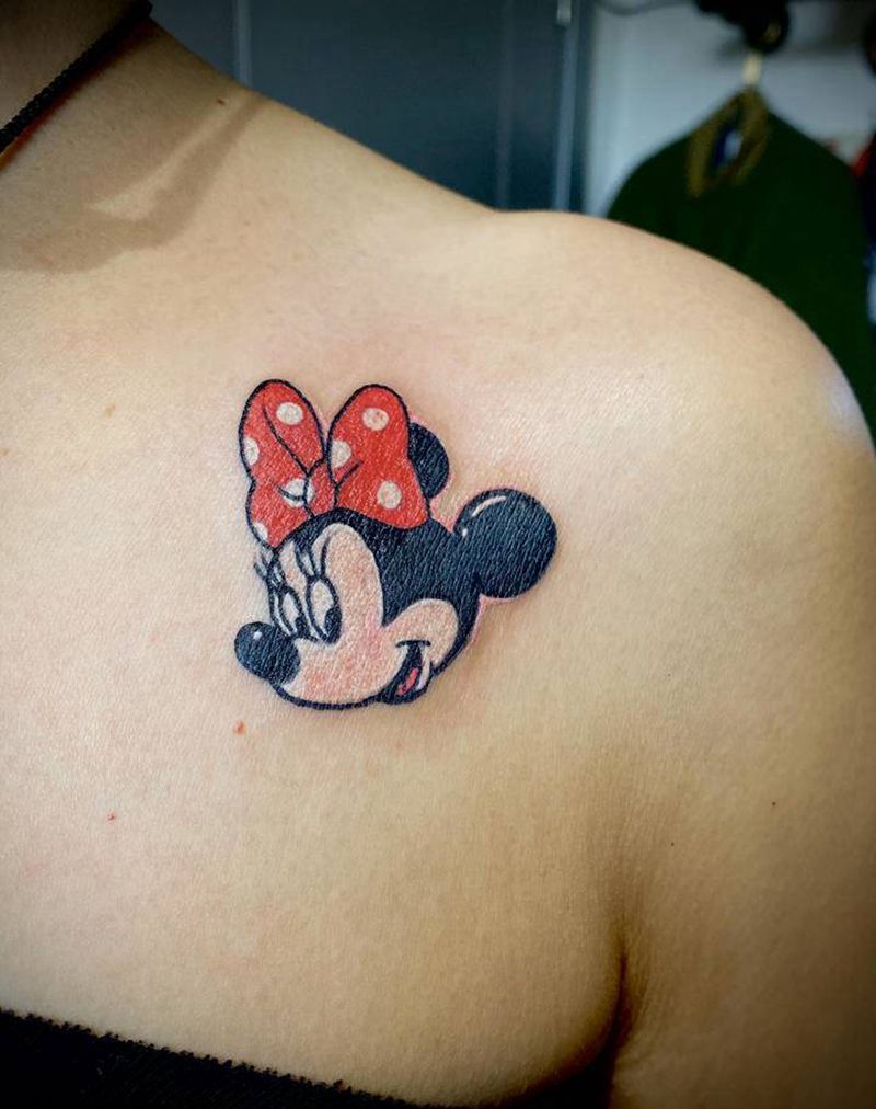 米妮纹身图片_胸部New School纹身图案