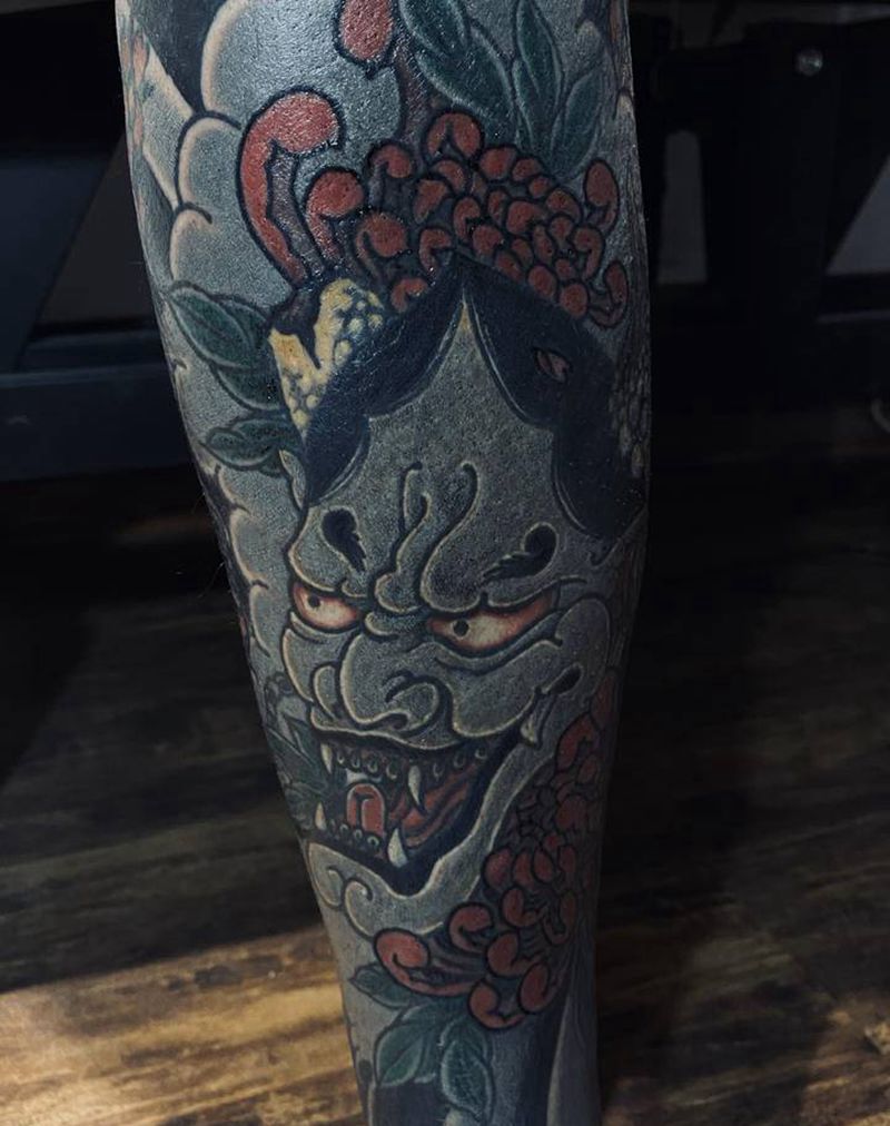 般若纹身图片_腿部老传统纹身图案