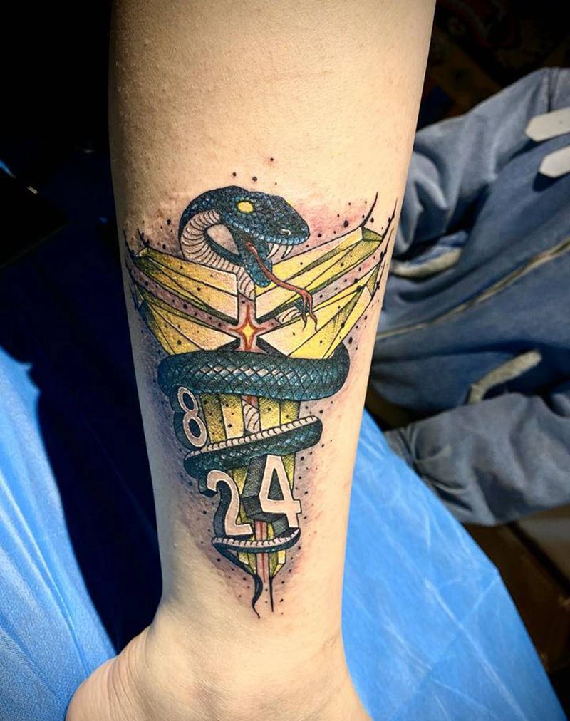 纪念科比纹身图片_腿部欧美写实几何纹身图案