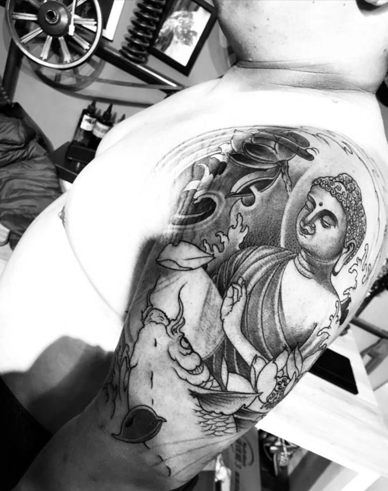 大臂佛纹身图片_肩部新传统纹身图案