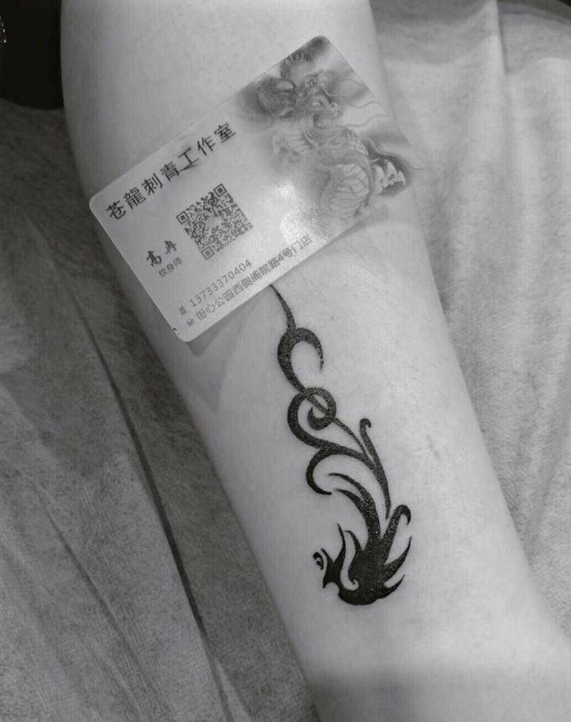 图腾纹身图片_脚部新传统纹身图案