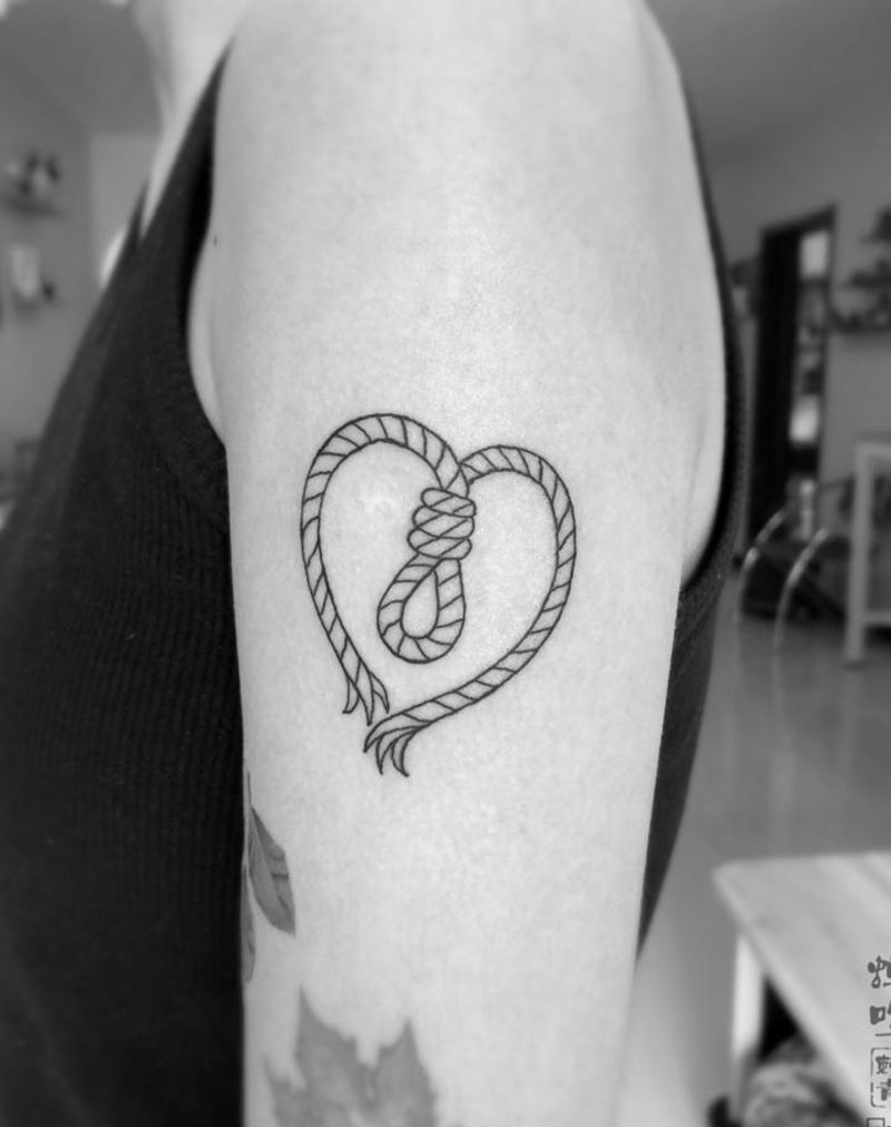 心。结纹身图片_手臂图腾纹身图案