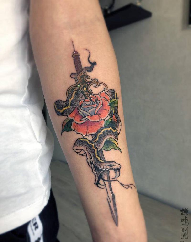 大宝剑纹身图片_手臂New School纹身图案