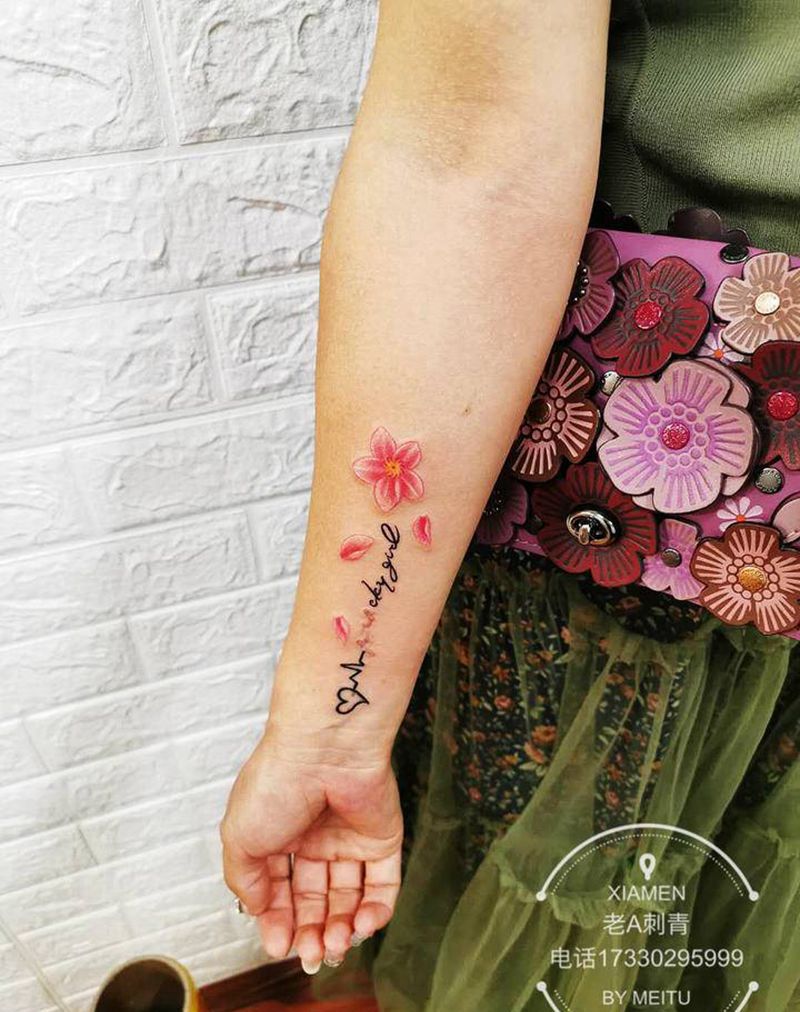 小清新纹身图片_手臂老传统纹身图案
