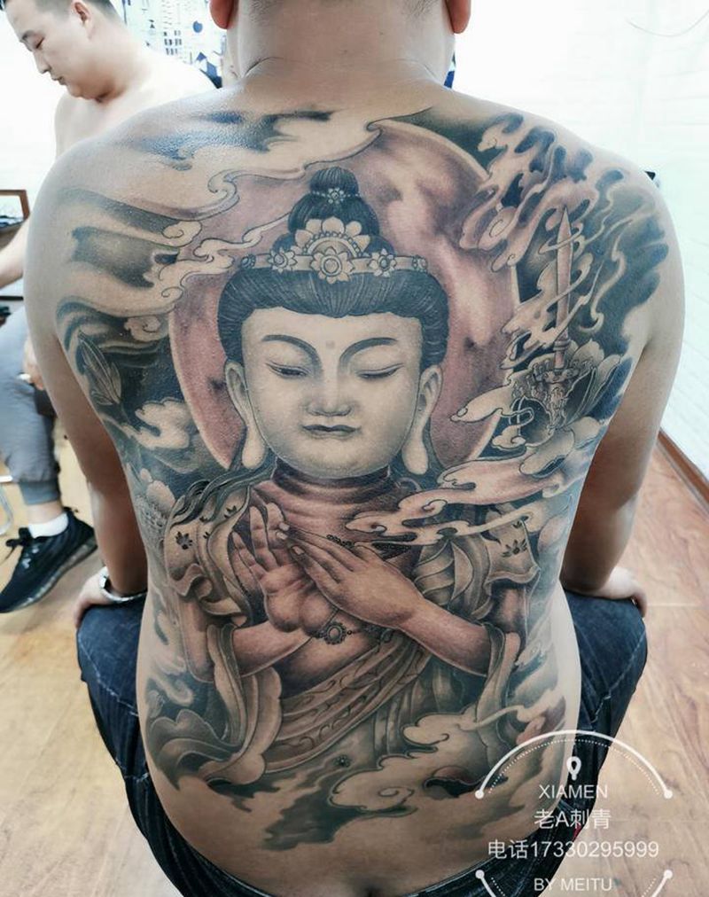 虚空藏菩萨纹身图片_背部老传统纹身图案